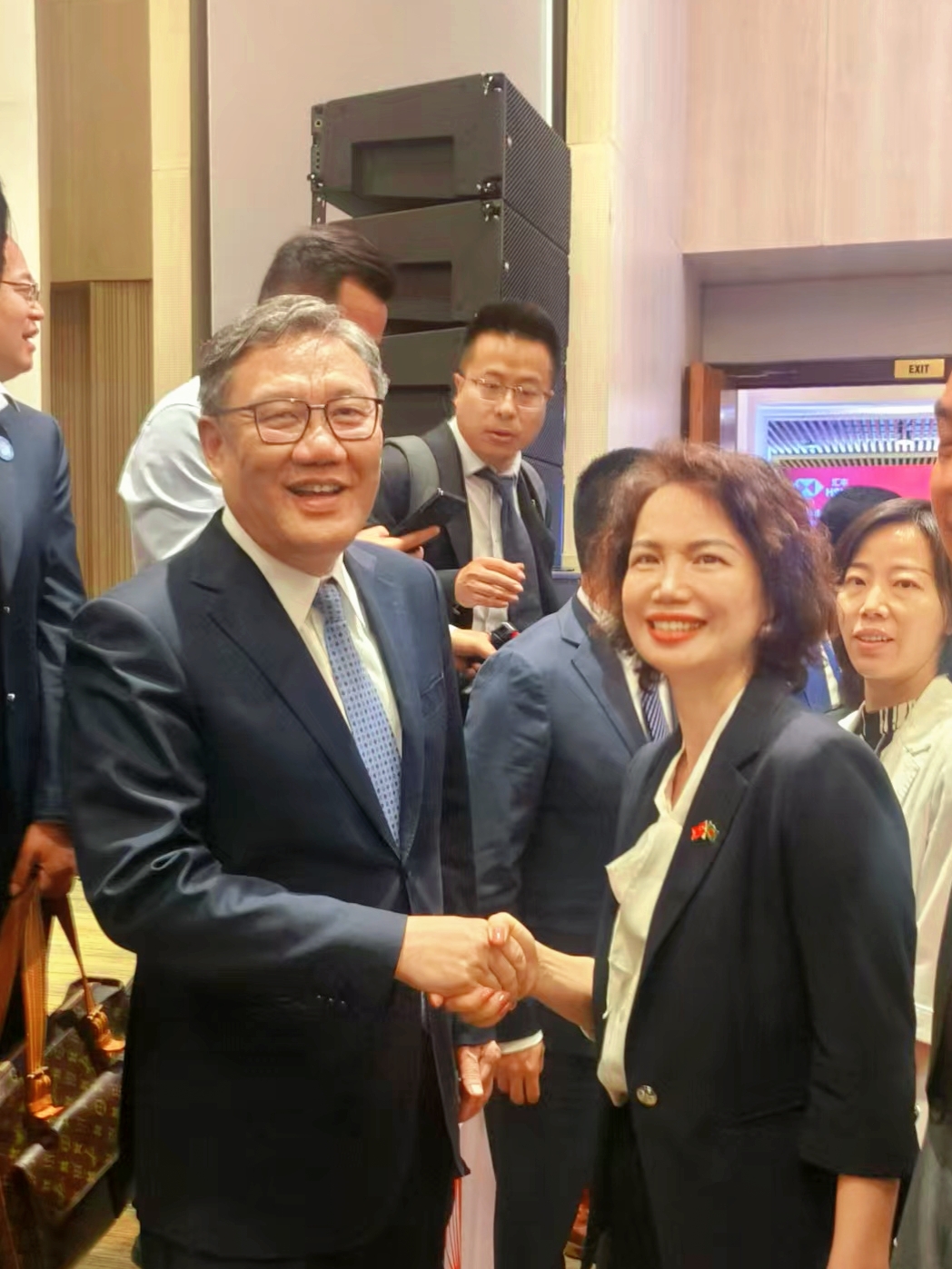 amjs澳金沙门线路(中国)有限公司-BinG百科